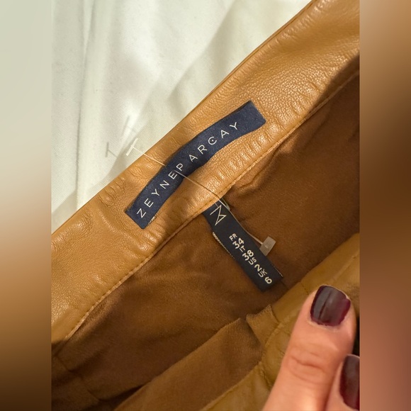 ZEYNEP ARCAY Cool Lamb Skin Leather Pant with Silk lining Color: Biscuit - Picture 5 of 9